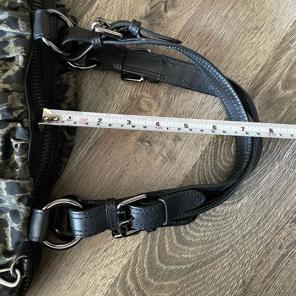 Kenneth Cole Purse - Picture 7 of 8